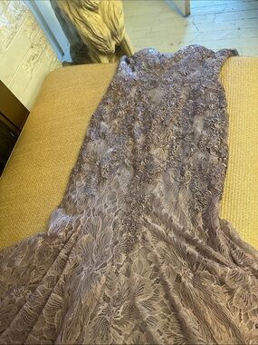 💜#59 BNWT Mac Duggal Lace Evening trumpet Gown with Beaded Detail # 79303